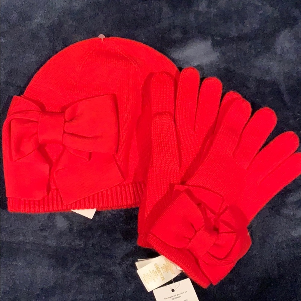Kate Spade glove/hat set
